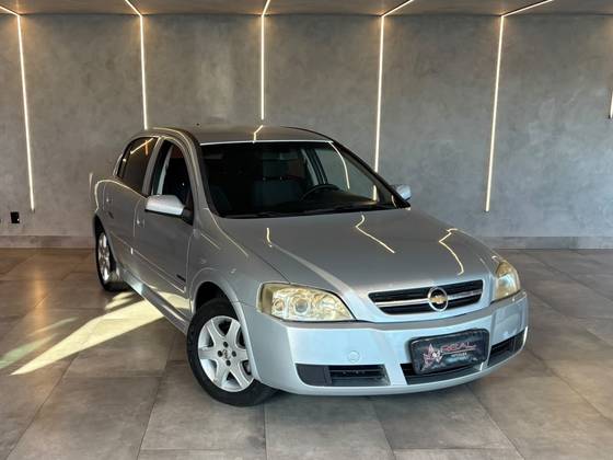 CHEVROLET ASTRA 2.0 MPFI ADVANTAGE SEDAN 8V FLEX 4P MANUAL CHEVROLET ASTRA 2.0 MPFI ADVANTAGE SEDAN 8V FLEX 4P MANUAL